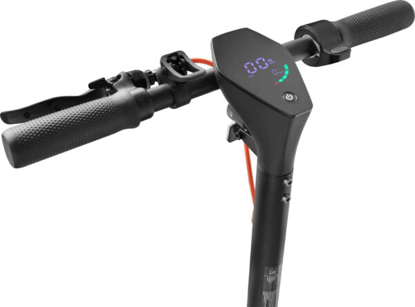 egoni-elektricni-skiro-s17-zaslon